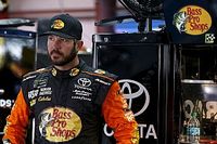 Tras la frustraci&oacute;n en Dover,  Truex Jr. mira al futuro