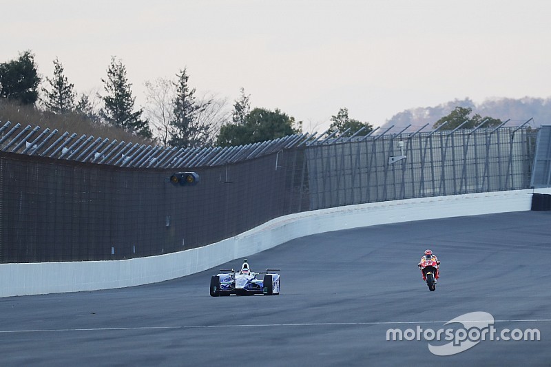 Honda reúne a sus pilotos en Motegi para su tradicional ‘thanks day’