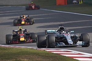 Wolff cree que la lucha de las últimas carreras expone lo "errático" de la F1