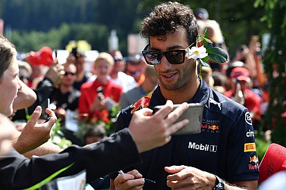 Így köszöntötték a születésnapos Ricciardót a Red Bull Ringen