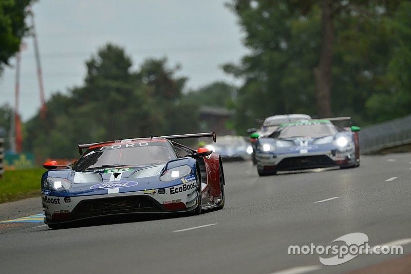 #68 Ford Chip Ganassi Racing Ford GT: Joey Hand, Dirk Müller, Sébastien Bourdais