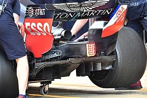 Which F1 team is winning the early aero war?