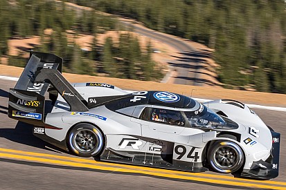 Photos - L'exploit de Volkswagen et Dumas à Pikes Peak
