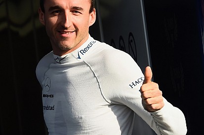 Fordulat következhet be Kubica ügyében: 7 versenyt kaphat 2018-ban az F1-ben