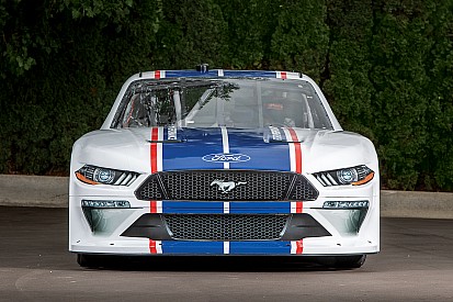 GALERIA: Ford revela novo Mustang para NASCAR Xfinity Series em 2020