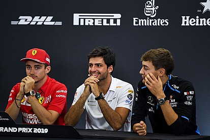 Russell is egy bajnokesélyes autót akarna, mint Sainz, Leclerc, vagy Verstappen