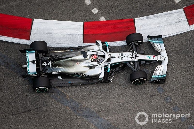 F1シンガポールFP2速報:ハミルトン&フェルスタッペンが抜け出し、後続に大差