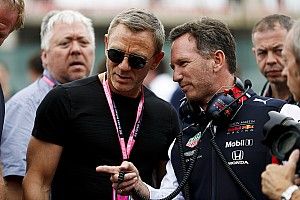 Horner, Carey'nin yerine geçeceğini yalanladı