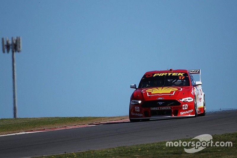 The Bend Supercars: McLaughlin blitzes first practice