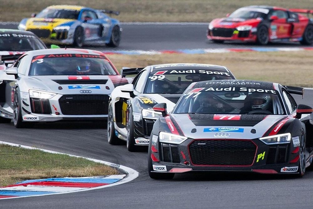 Rogalski na Autodrom Most