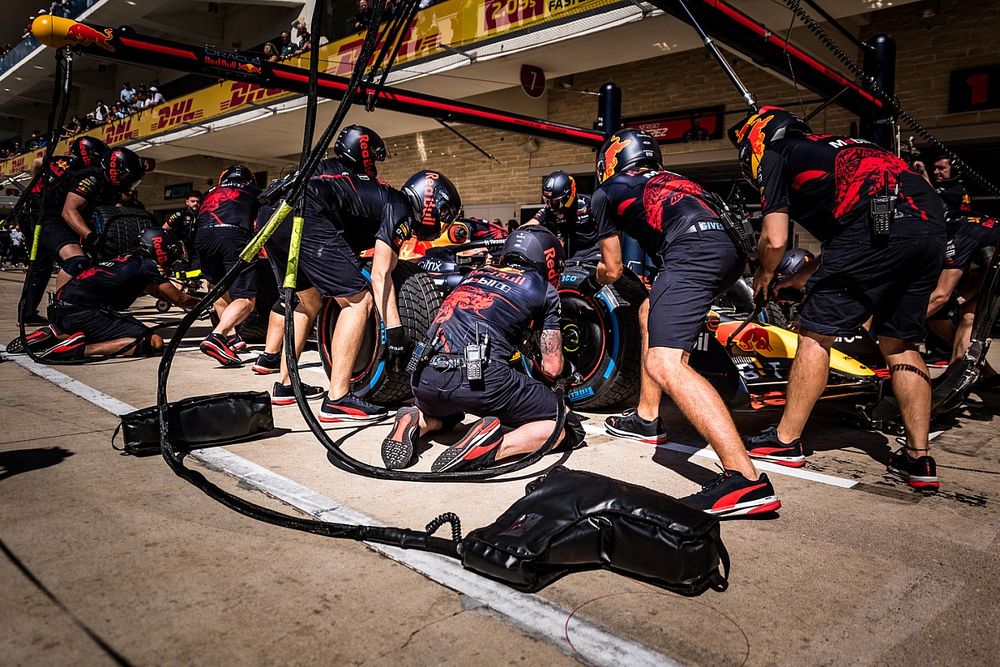Red Bull F1 acuerda con la FIA las sanciones por saltarse el límite