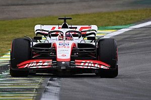 大波乱！　マグヌッセン、まさかの初ポール獲得。フェラーリ、タイヤ選択で大失態｜F1サンパウロGP予選