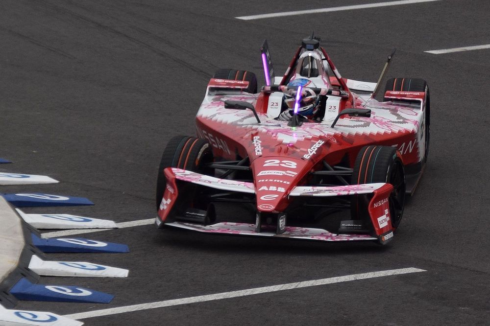 RPA5シリ 2009 デマー デローザン ルーキーパッチオート ロゴマンボール molten モルテン レジャーバレーボール ポジション MS400-VBP