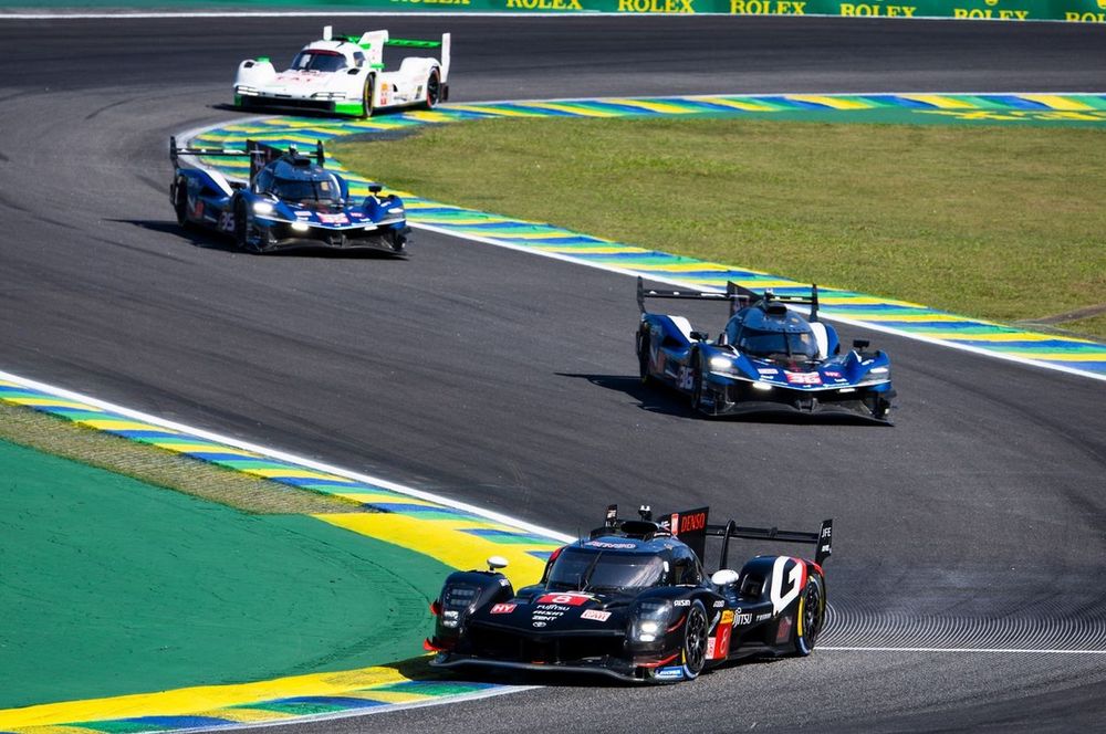 #8 Toyota Gazoo Racing Toyota GR010 - Hybrid: Brendon Hartley, Ry? Hirakawa
