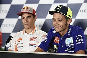 Rossi: "Nuestra relación es una cosa entre nosotros dos y punto"