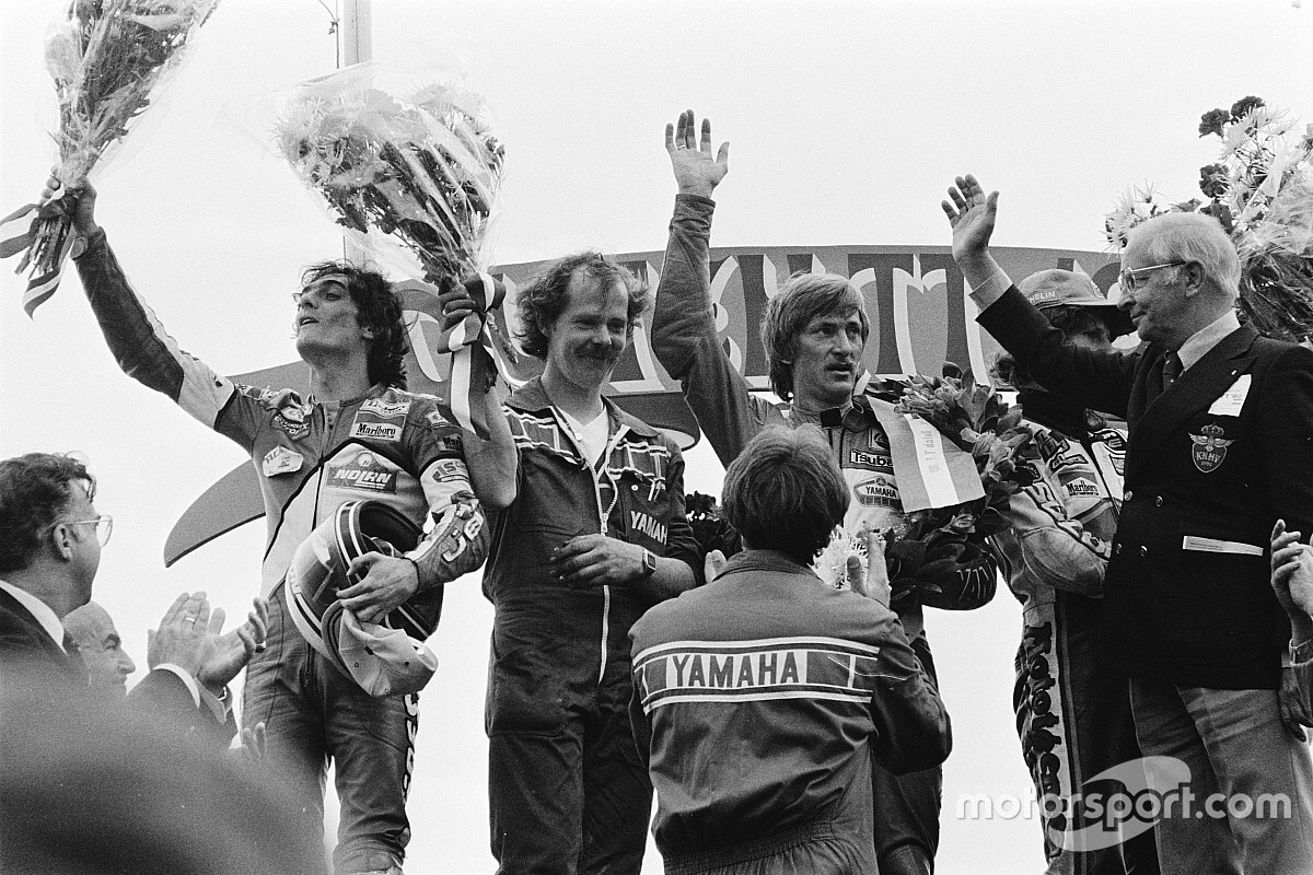 OTD: Jack Middelburg zet TT Circuit op stelten met overwinning