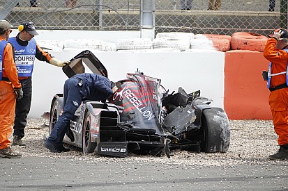 Senna out of Silverstone race with broken ankle