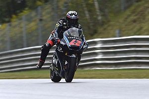 Bagnaia supera Oliveira e volta à liderança da Moto2