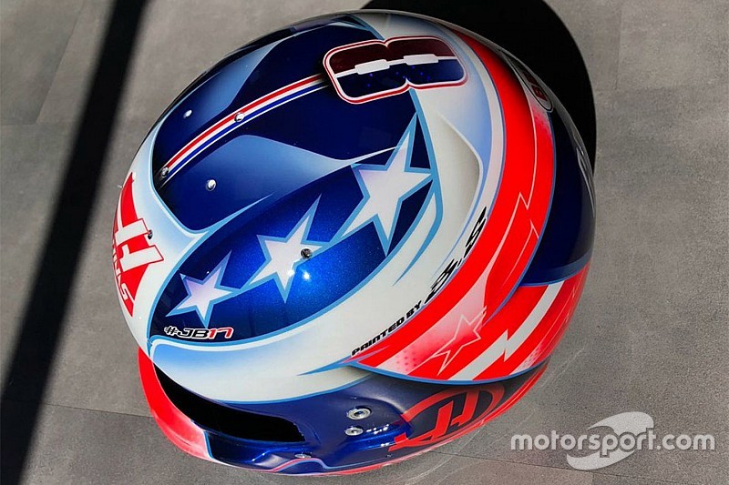 Grosjean svela i nuovi colori del casco per il GP USA, la gara di casa del team Haas