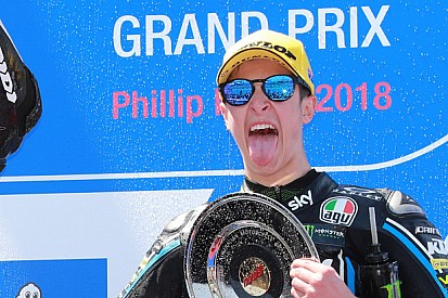 Valentino e la profezia su Celestino: "Fare podio a 17 anni a Phillip Island non è da tutti"