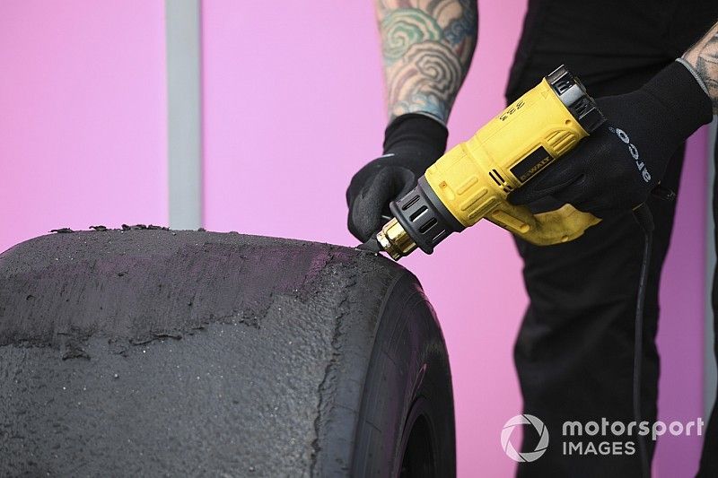 Így koptak a Pirelli abroncsai a Mexikói Nagydíjon: szuperlágy, ultralágy, hiperlágy