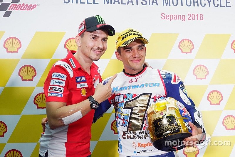 Martín se proclama campeón del mundo de Moto3 en Sepang
