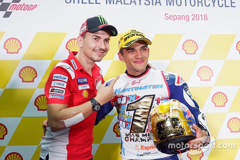 Martín se proclama campeón del mundo de Moto3 en Sepang