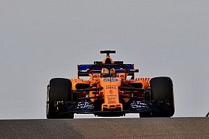 Sainz celebra estreia na McLaren após “matar” rivais
