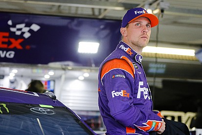 Denny Hamlin almost steals win at Martinsville Speedway