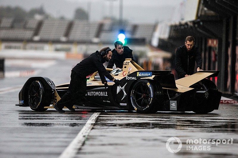 A Michelin-gumik az első esős megpróbáltatásukat élték át a Formula E-ben