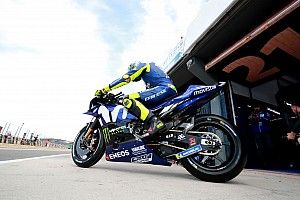 Rossi sebessége még mindig „nem mondható nagyszerűnek” az új Yamaha motorral