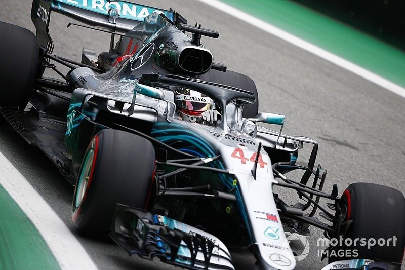 Hamilton consideró de "irresponsable" el movimiento de Sirotkin en Brasil