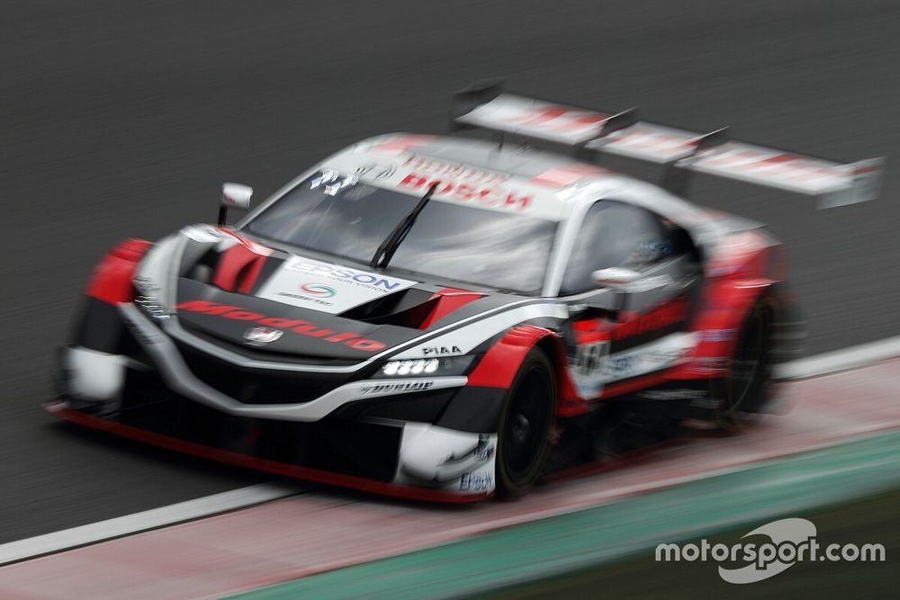 SGT 第6戦|有観客での鈴鹿戦が開幕。公式練習は64号車Modulo NSX-GTがトップ