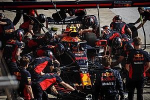 A Red Bull ismét kenterbe verte a riválisokat a bokszmunka terén