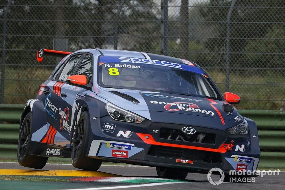 TCR Italy: Baldan vince l'appello di Imola e torna leader