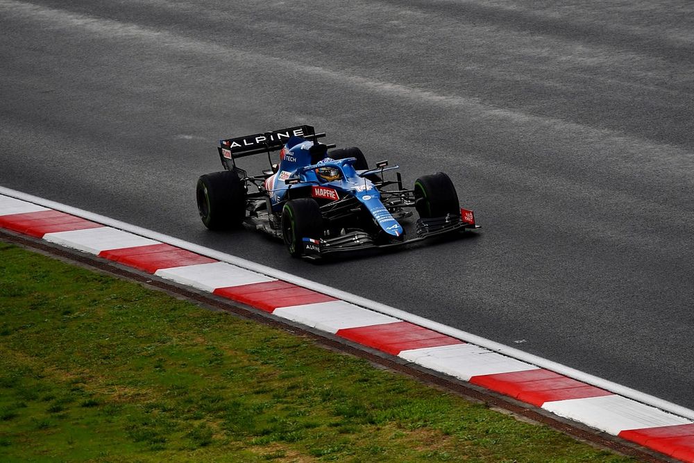 Alonso 7 éve nem rajtolt ilyen elölről: „Biztos, hogy akkor lesz káosz, amikor nem lenne rá szükségünk…”