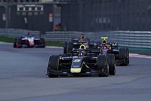 Ticktum maîtrise à Sotchi, Zhou non-partant