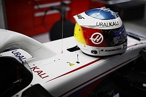 F1: Schumacher revela capacete especial para Spa em homenagem a Michael; veja fotos