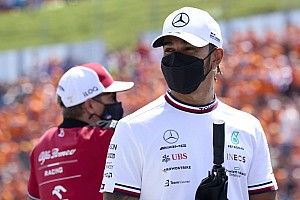 Hamilton azt gyanítja, hogy a Covid hosszú távú hatása miatt érezte magát rosszul