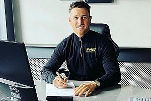 Hand joins Power Maxed Racing for debut BTCC season