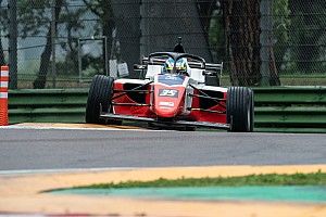 Pedro Clerot é destaque na F4 Italiana