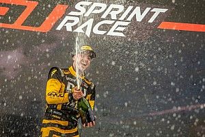 GT Sprint Race: Marcelo Henriques celebra vitória em Interlagos