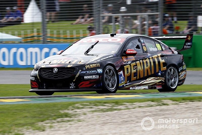 Albert Park Supercars: De Pasquale fastest, Jones crashes