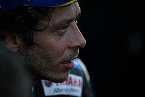 Rossi: “Yamaha está trabajando duro para entender el problema del motor”