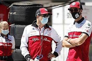 Raikkonen y Giovinazzi renuevan con Alfa Romeo para 2021
