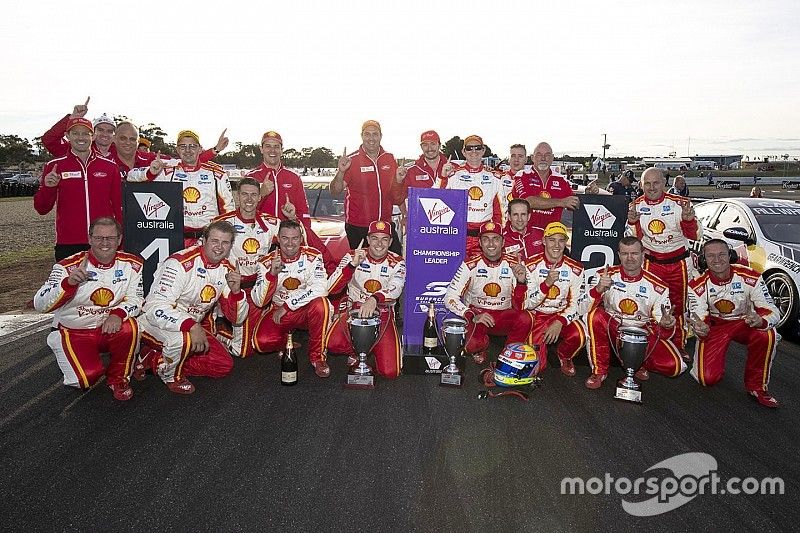 Winner Scott McLaughlin, DJR Team Penske, second place Fabian Coulthard, DJR Team Penske celebrates with the team members