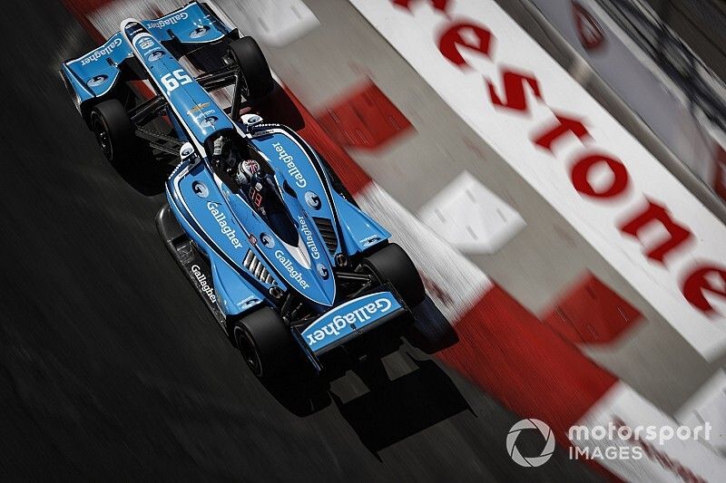 Max Chilton, Carlin Chevrolet