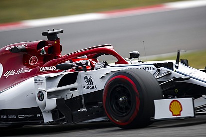 Singha, Raikkonen'i desteklemek için Ferrari'den Alfa Romeo'ya geçmiş