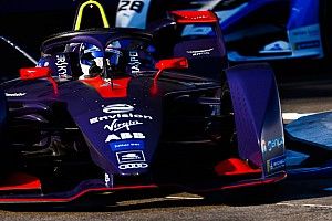 Course - Bird s'impose après la sortie de Buemi