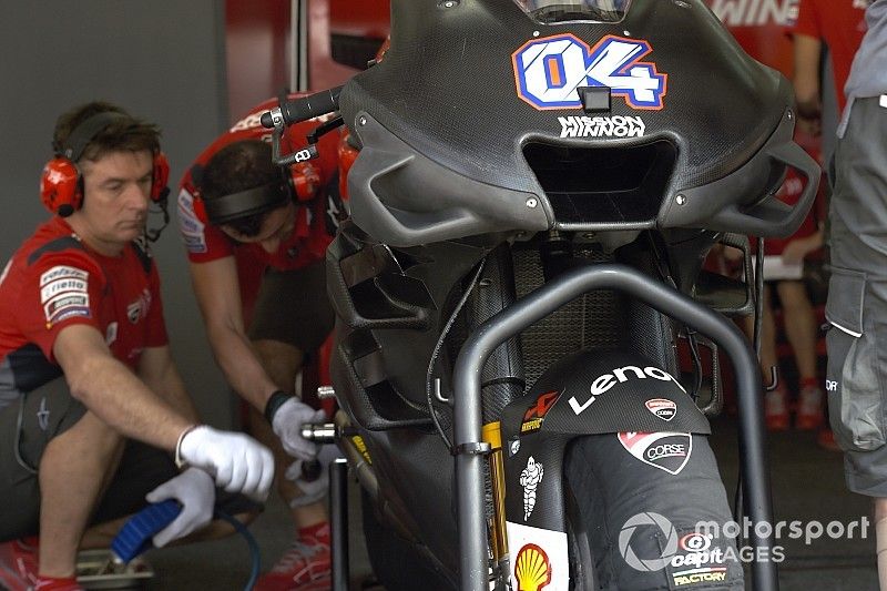 Entre autres nouveautés, Ducati expérimente un carénage différent
